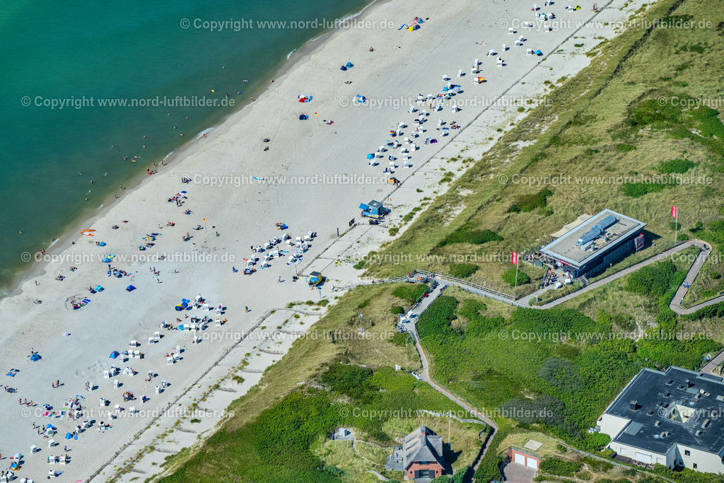 Sylt_Hörnum_Strand_Landfein_Strandwirtschaft_ELS_5929130825 | HöRNUM (SYLT) 13.08.2025 Sandstrand- Landschaft entlang des Küsten- Verlaufes an der Nordsee in Hörnum (Sylt) im Bundesland Schleswig-Holstein, Deutschland. // Beach landscape along the at the North Sea in Hoernum (Sylt) in the state Schleswig-Holstein, Germany. Foto: Martin Elsen