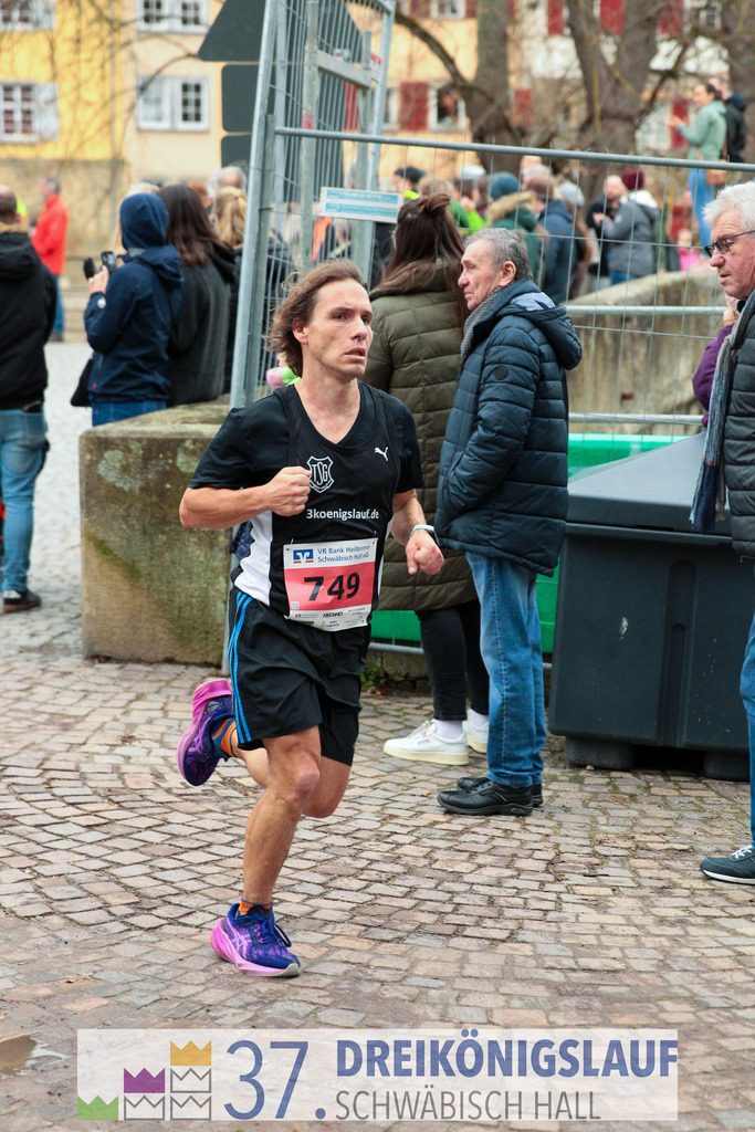 VR Bank Hauptlauf 10000m | 3 Koenigslauf 2023 - Realisiert mit Pictrs.com