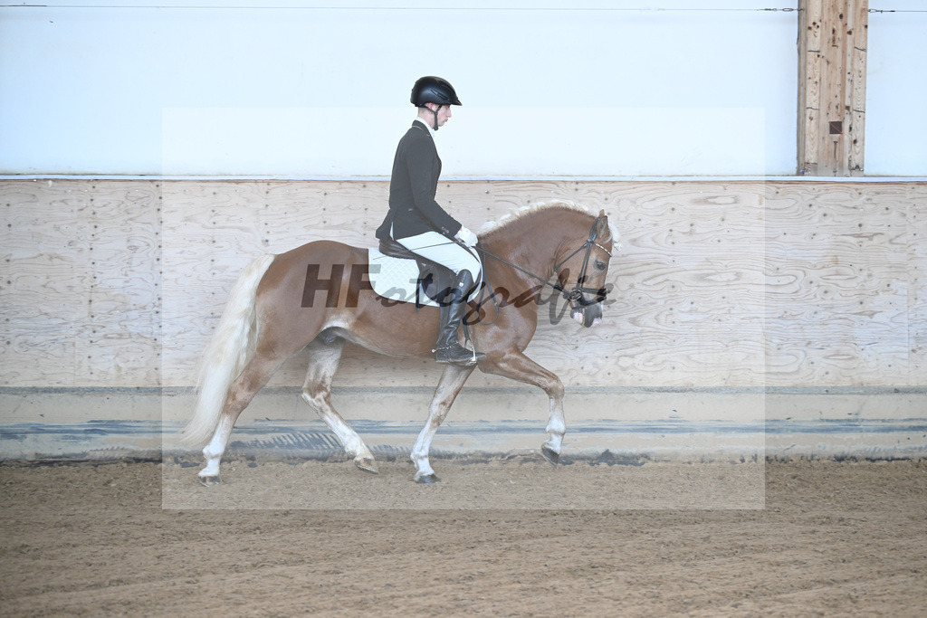 Kat-Nr. 10 Winnetou on fire v. Walzerblick_Keller_43250321 | hf-fotografie - Realisiert mit Pictrs.com