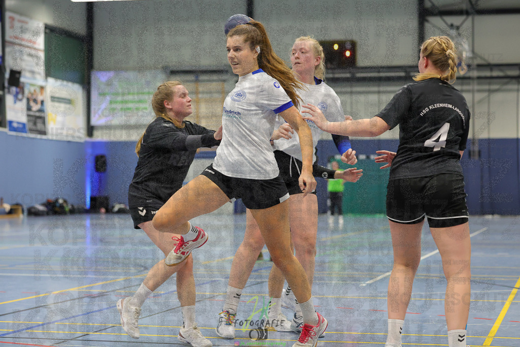 Frauen 2. Bezirksklasse, SG Rechtenbach - HSG Kleenheim/Langgöns III | Frauen 2. Bezirksklasse, SG Rechtenbach - HSG Kleenheim/Langgöns III am 16.11.2024 in Rechtenbach (Sporthalle Rechtenbach)Photo © 2024 - Jörg Heinrich - Realisiert mit Pictrs.com