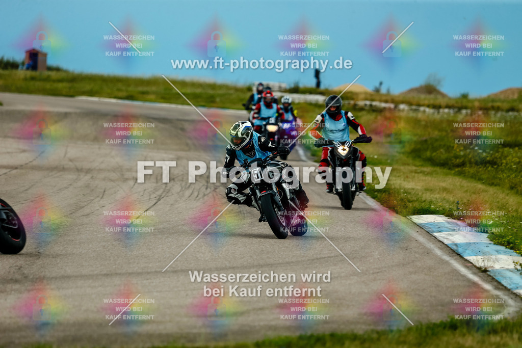 Chambley Juli-3066 | Hier findet Ihr Bilder von Touristenfahrten auf der Nürburgring Nordschleife oder von anderen Veranstaltungen die ich besucht habe. Viel Spass beim Durch Schauen 