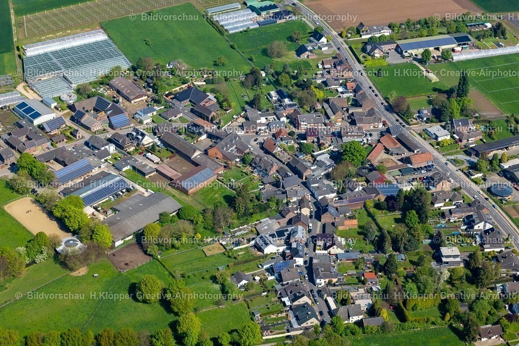 Luftbilder Jüchen-1047 | Luftbildfotografie Ortsansicht Jüchen Ortsteil Waat - Realisiert mit Pictrs.com