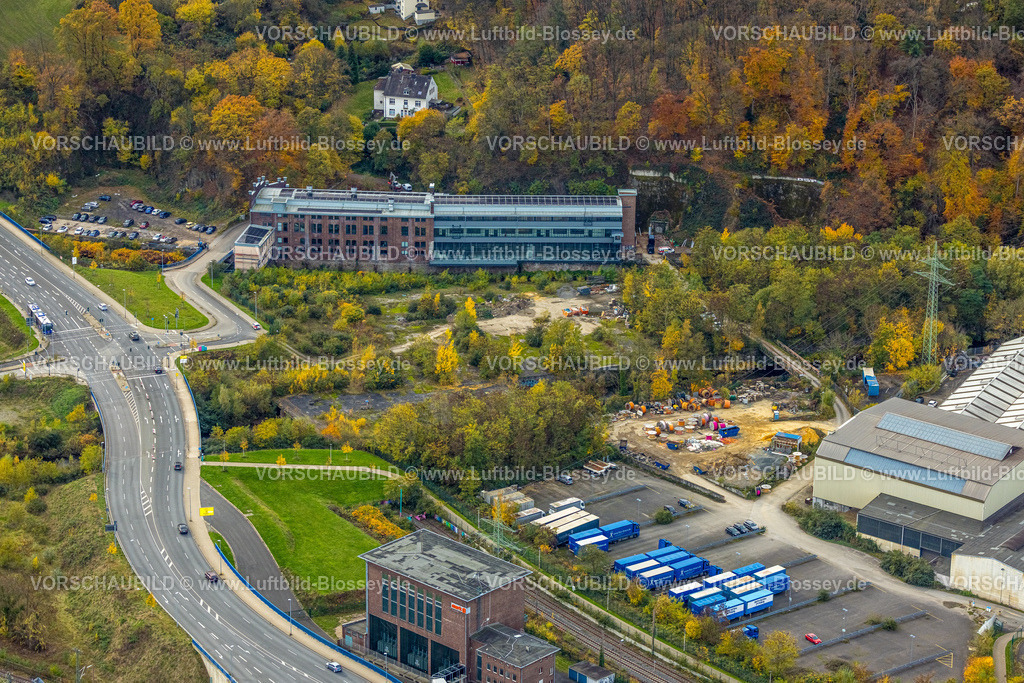 Hagen251101346 | Luftbild, denkmalgeschützte alte Schraubenfabrik Hagen am Fluss Ennepe, Umbau zu einem Gesundheitscampus, Plessenstraße, Altenhagen, Hagen, Ruhrgebiet, Nordrhein-Westfalen, Deutschland