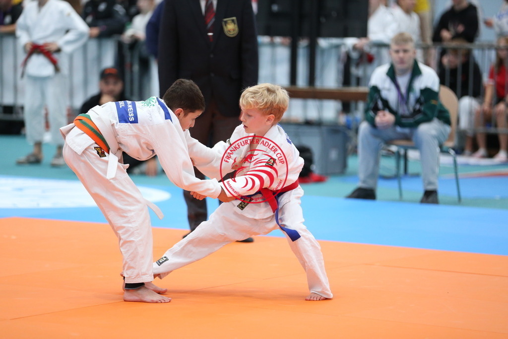 AT3Y0348 | Fotos vom Adler Cup - Pictures from Adler Cup

Hier findet Ihr alle Eindrücke und großen Momente der Adler Cup Wochenenden. Here you will find all impressions and great moments of the Adler Cup weekends. - Realisiert mit Pictrs.com