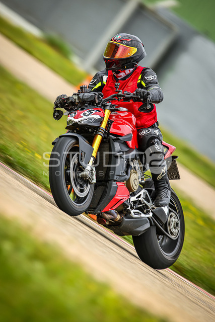 0085-250503_DCB-028_85 | Deine Full-Service-Agentur für ✔️Videoproduktionen und ✔️Motorsportfotografie Jetzt Angebot anfragen!