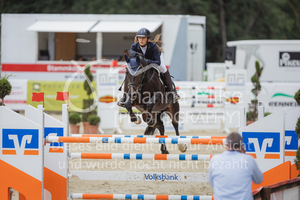 220729_BHO_GT_M2-Spr_2-718 | Deine schönsten Turniermomente als professionelle Fotos! Entdecke hochwertige Pferdesport-Fotografie im Online-Shop. Jetzt Fotos finden & bestellen!