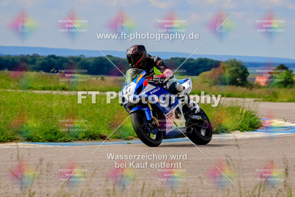 MotoTeam-0917 | Hier findet Ihr Bilder von Touristenfahrten auf der Nürburgring Nordschleife oder von anderen Veranstaltungen die ich besucht habe. Viel Spass beim Durch Schauen 