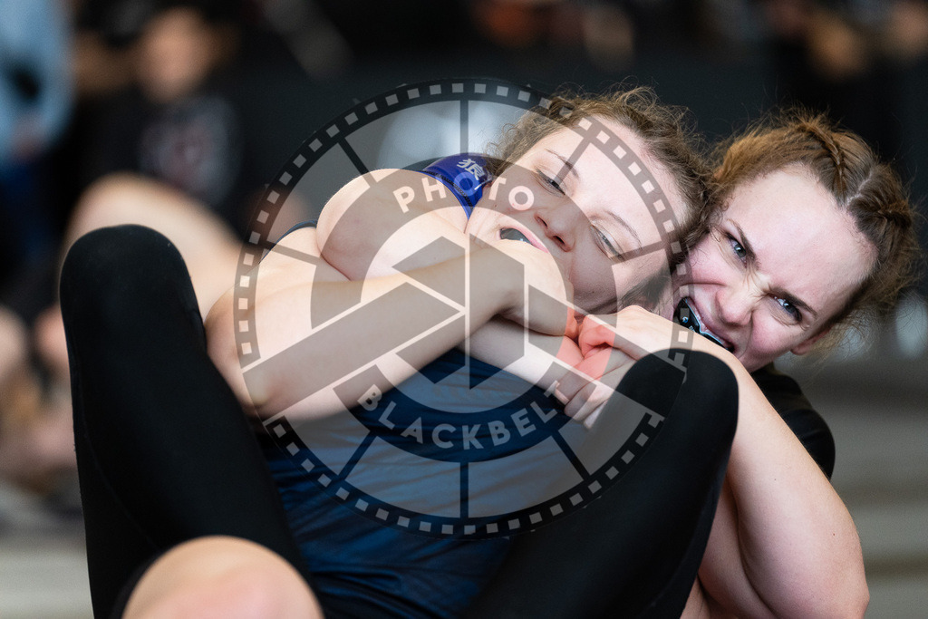 20251129PBB7349 | Fighters compete during the luta livre competition ILLCS XI winter edition on November 29, 2025 in Hannover, Germany.