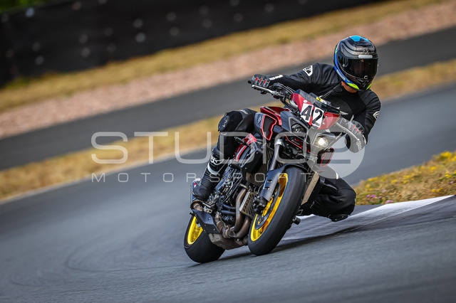 0042-260815BB-032_42 | Deine Full-Service-Agentur für ✔️Videoproduktionen und ✔️Motorsportfotografie Jetzt Angebot anfragen!