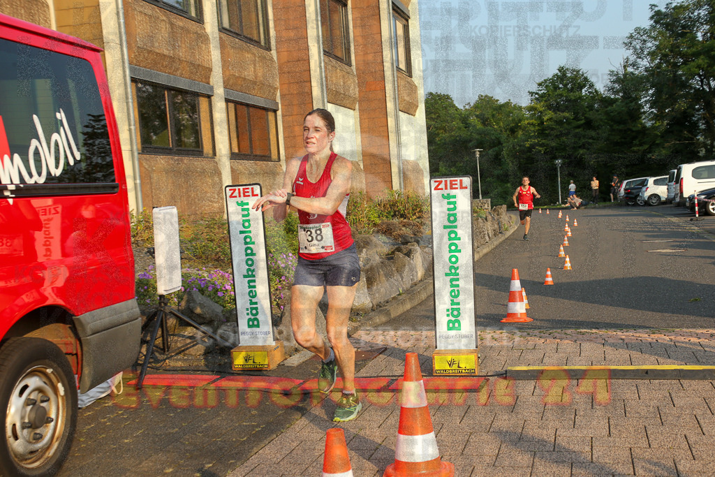 240802_1916_EX1_6245 | Sportfotografie im Rhein-Sieg Kreis, Köln, Bonn, NRW, Rheinland Pfalz, Hessen, etc. Unser Tätigkeitsfeld umfasst den Laufsport vom Volkslauf über den Marathon, Duathlon, Triathon bis zum Ultralauf wie Kölnpfad Ultra oder Schindertrail.