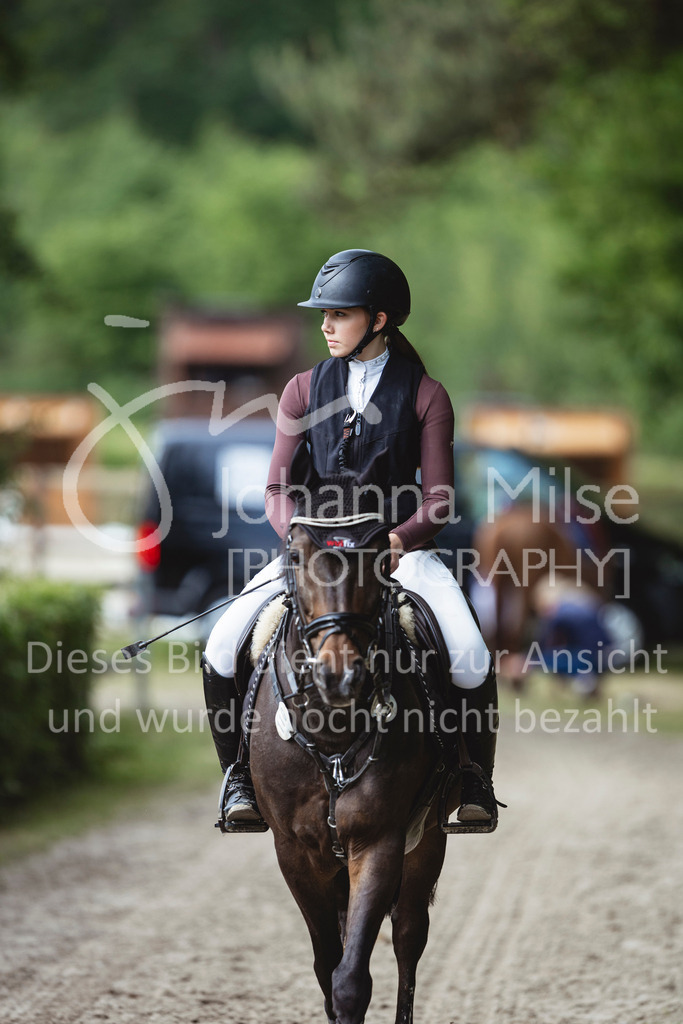 240519_Kalthof_Ponytrophy-116 | Deine schönsten Turniermomente als professionelle Fotos! Entdecke hochwertige Pferdesport-Fotografie im Online-Shop. Jetzt Fotos finden & bestellen!