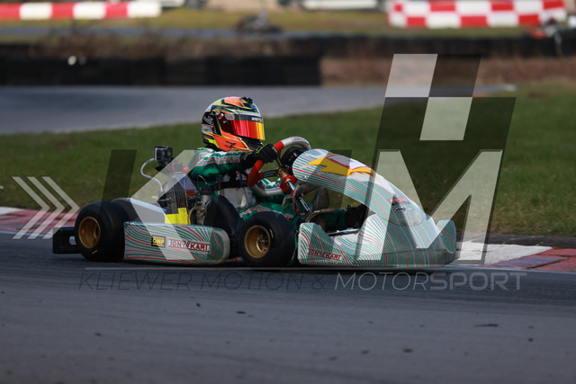 0DKP1811 | Kliewer Motion & Motorsport - Realisiert mit Pictrs.com