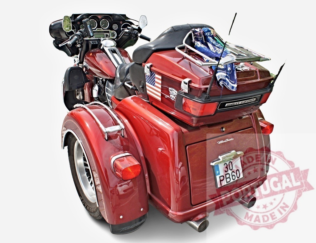 Red Harley-Davidson Trike Motorcycle Parking on White Background | Customized Harley-Davidson trike motorcycle with American flag and bandanas featuring white background - Realized with Pictrs.com
