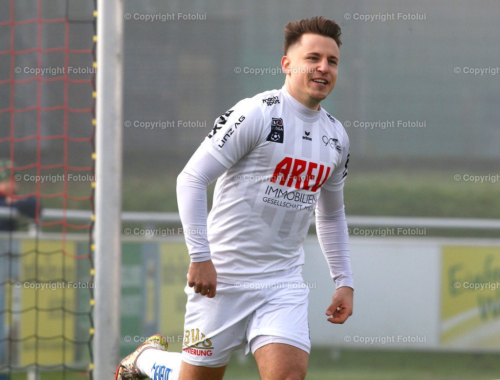 A_LUI_301022_07 | SPORT FUSSBALL LANDESLIGA OST ST.MAGDALENA-DONAU LINZ 30.OKT.2022 IM BILD: TORSCHUETZE  DOMINIK SEYR (DONAU) FOTO:FOTOLUI