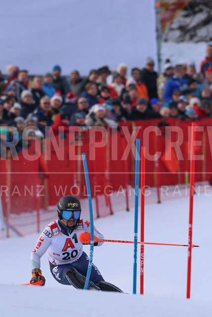 Audi FIS Ski World Cup: Men’s Slalom – Hahnenkamm Race, Kitzbuehel | Kitzbuehel, Austria, 25.Jan.26 - Alpine Skiing - FIS World Cup, Hahnenkamm Race, Slalom, men. The image shows POPOV Albert (BUL, Head).