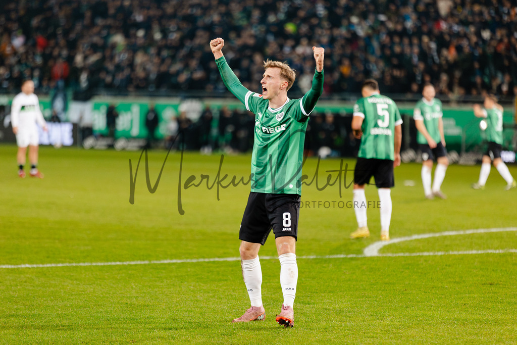 2. Bundesliga, Saison 2025/26, 15. Spieltag: SC Preußen Münster - Hannover 96 | Münster, 05.12.2025: 2. Bundesliga, 15. Spieltag, SC Preußen Münster gegen Hannover 96 im LVM-Preußenstadion in Münster. Foto: sportfotografie.ms | Markus Paletta - Realisiert mit Pictrs.com