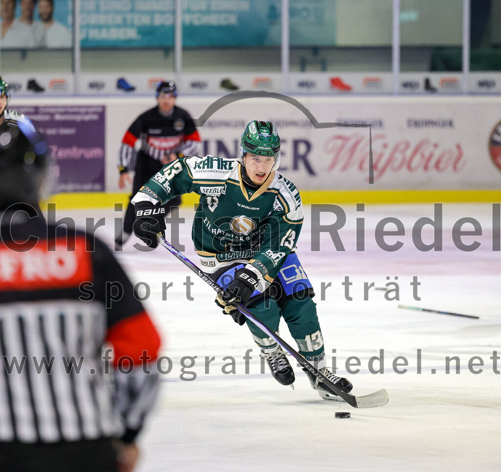 2025-09-14_093_TSV_Erding_gegen_EC_Peiting | Erding, Deutschland, 14.09.2025:Eishockey, Oberliga Süd 2025 / 2026, Testspiel, TSV Erding gegen EC Peiting, Endergebnis: 2:3Foto: Christian Riedel / fotografie-riedel.net