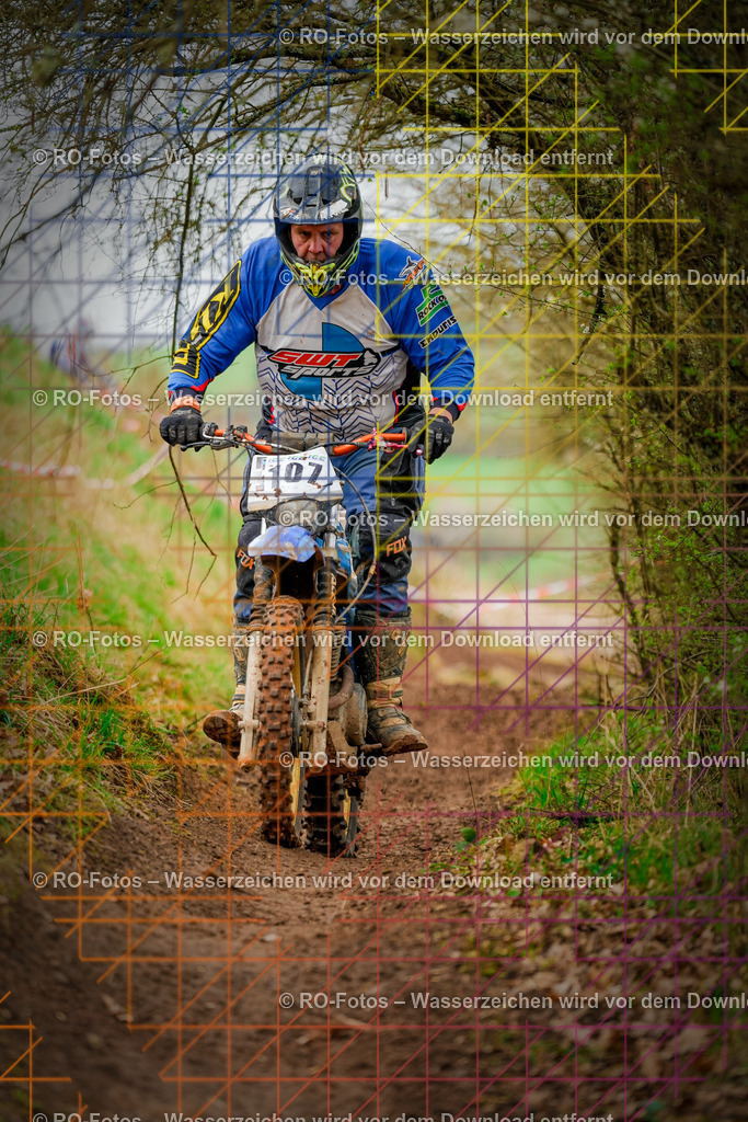 4 Lauf Mernes-826 | Sportfotografie von RO-Fotos: Motorsport, Motocross, Enduro, Laufveranstaltungen und Triathlon. Professionelle Fotos von Sportlern und Events. - Realisiert mit Pictrs.com