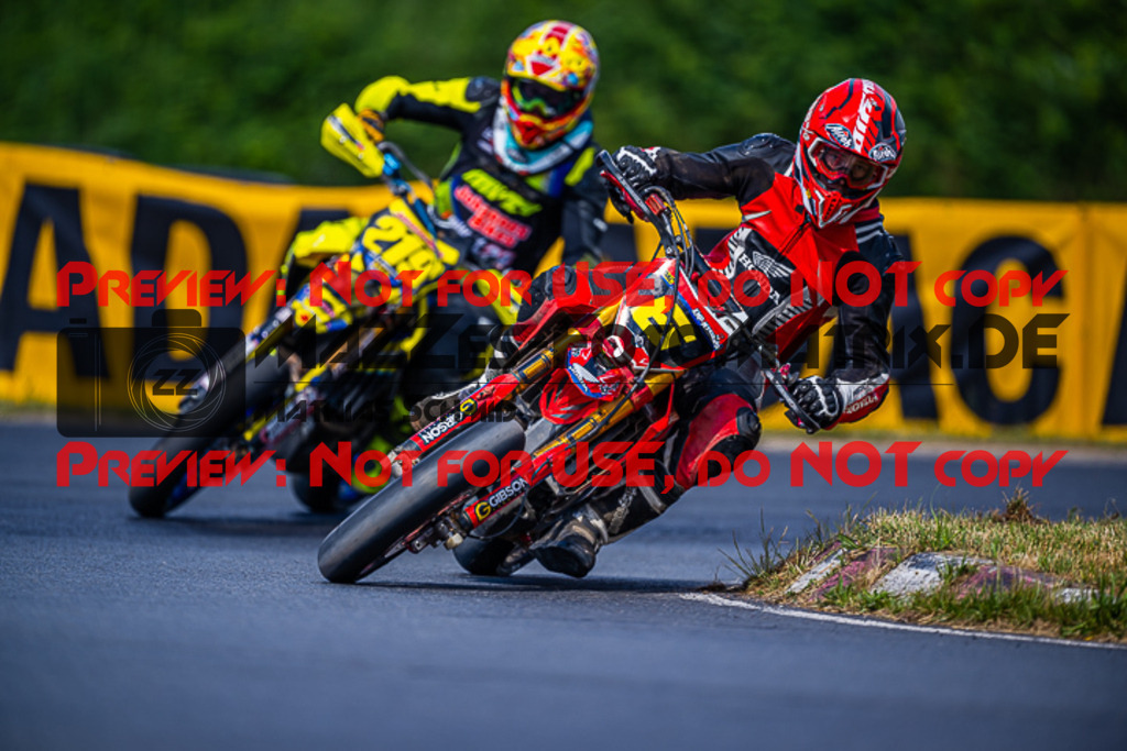 MaZZes_FotoMatrix_220528_2696 | Fotograf Mathias Schmid
Sportfotograf,
Eventfotograf,
Hochzeitsfotograf,
Portraitfotograf