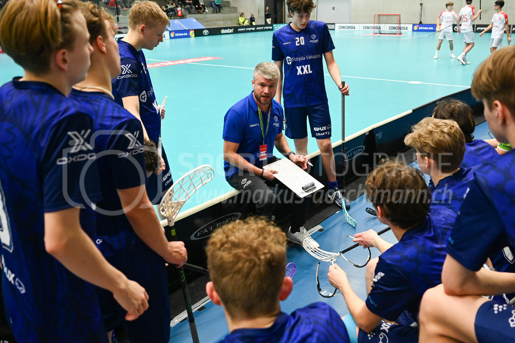 Switzerland U19 vs Finland U19 - 3. February 2024 | Switzerland U19 vs Finland U19
U19 Men International Matches in Switzerland
GoEasy Arena, Siggenthal Station
Finland head coach Jussi Huovinen during the time out.
Credit: Markus Aeschimann | <a href="https://www.markus-aeschimann.ch">Sportfotografie Markus Aeschimann</a> | <a href="https://www.instagram.com/sportfotografie.aeschimann">@sportfotografie.aeschimann</a> - Realisiert mit Pictrs.com