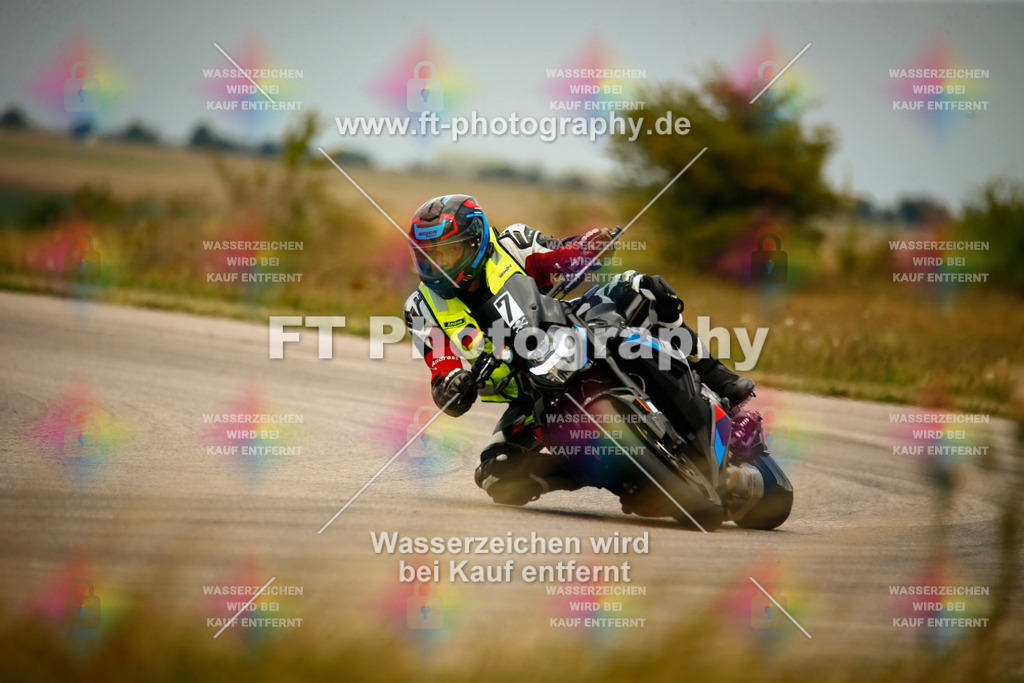 _MOT7362 | Hier findet Ihr Bilder von Touristenfahrten auf der Nürburgring Nordschleife oder von anderen Veranstaltungen die ich besucht habe. Viel Spass beim Durch Schauen 