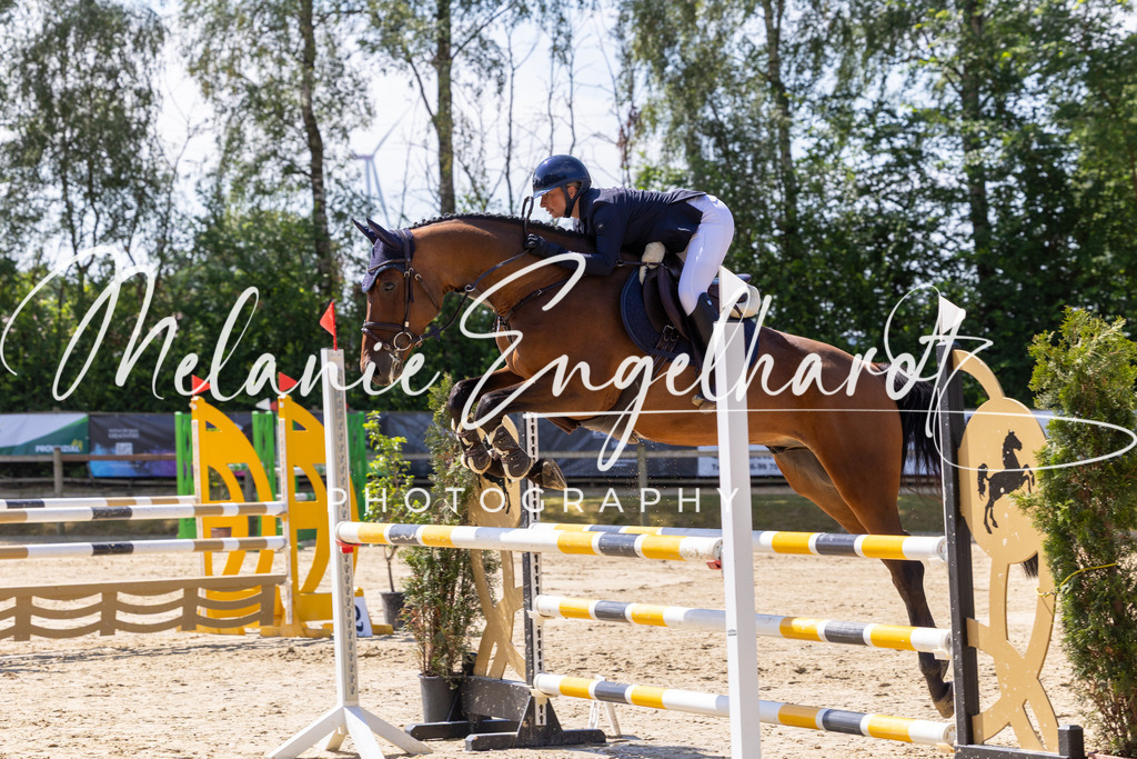 7I8A7540 | melanie-engelhardt-photography - Realisiert mit Pictrs.com