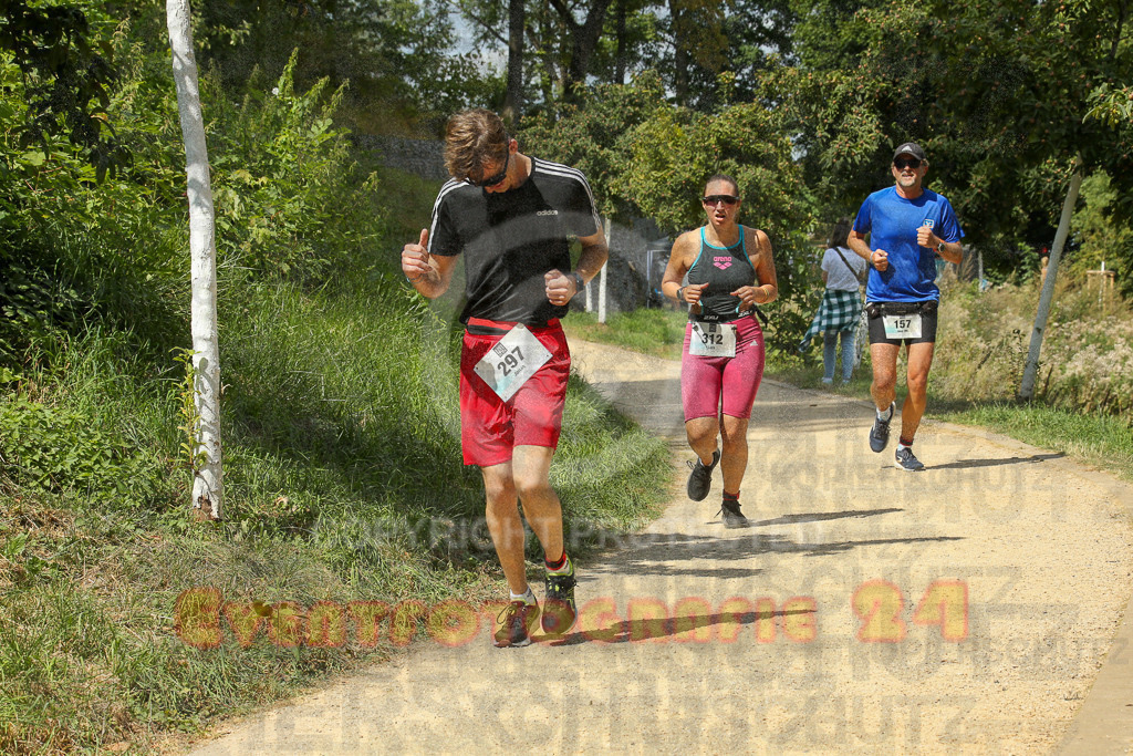 250824_1334_EX1_2866 | Sportfotografie im Rhein-Sieg Kreis, Köln, Bonn, NRW, Rheinland Pfalz, Hessen, etc. Unser Tätigkeitsfeld umfasst den Laufsport vom Volkslauf über den Marathon, Duathlon, Triathon bis zum Ultralauf wie Kölnpfad Ultra oder Schindertrail.