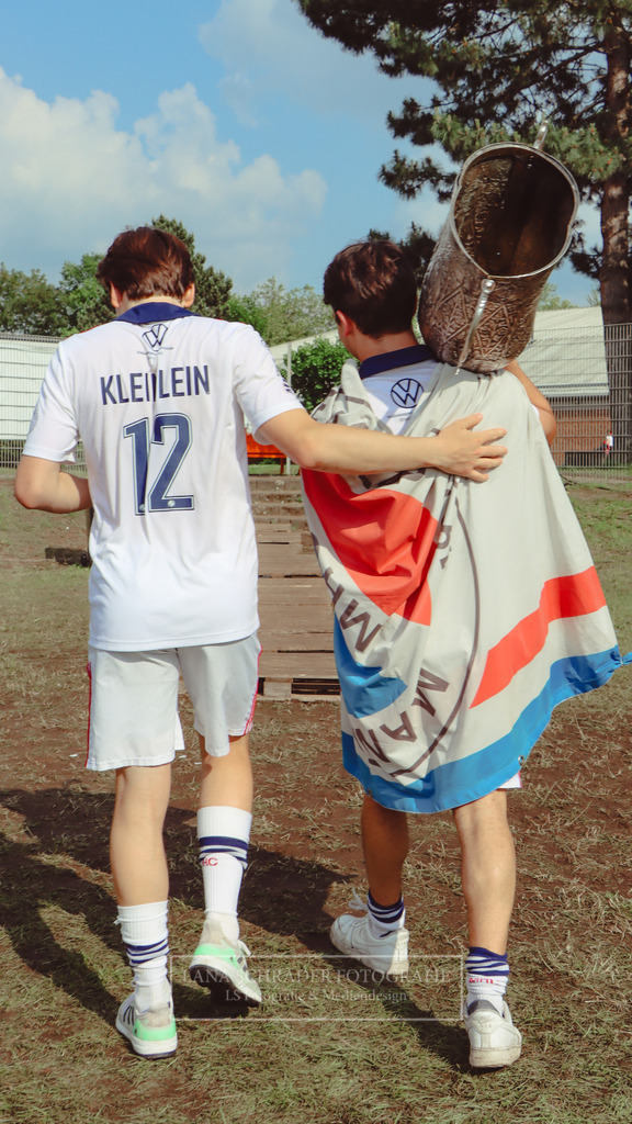 HERREN BUNDESLIGA DM FINALE Mannheimer HC - Hamburger Polo Club 19.05.24 Bonn-122 | lanaschraderfotografie - Realisiert mit Pictrs.com