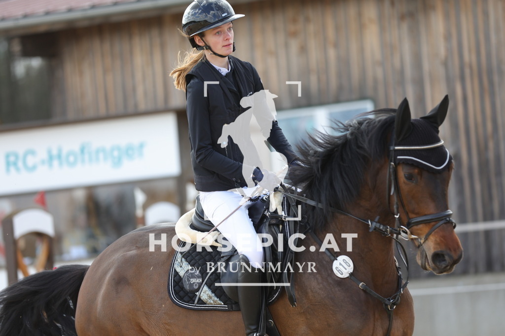 0P6A7210 | Willkommen bei Brunnmayr - Design & Fotografie – Ihrem Spezialisten für Reitturniere und Pferdeveranstaltungen in Oberösterreich, Salzburg und Bayern! Seit über 17 Jahren sind wir leidenschaftlich dabei.