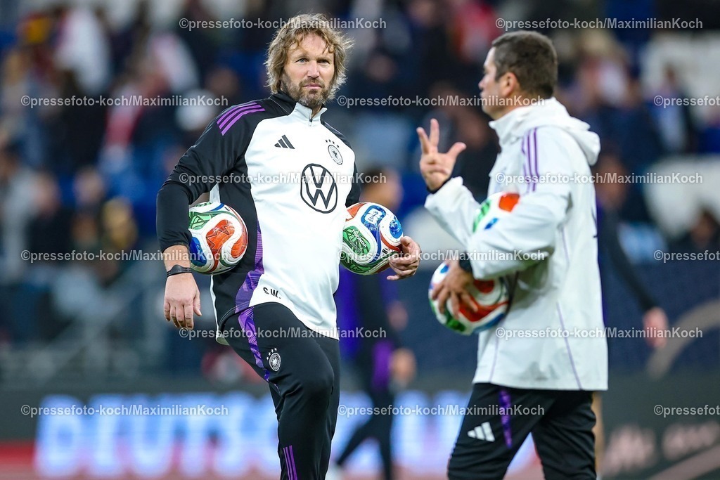 DFB10102502002 | 10.10.2025, Fußball, Länderspiel, Deutschland - Luxemburg, UEFA WM-Qualifikation, 2025/2026, Gruppe A, PreZero Arena in Sinsheim: Torwarttrainer Stefan Wessels (GER #sw) DFB regulations prohibit any use of photographs as image sequences and or quasi-video.