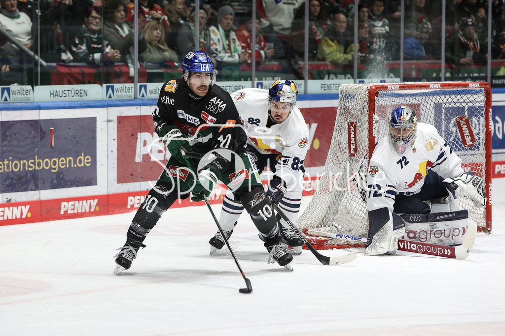 Augsburger Panther - EHC RB München | v. l. Chirs COLLINS (AEV #10), Christopher DESOUSA (RBM #82) und Daniel ALLVENA (RBM #72) / Zweikampf / Duell