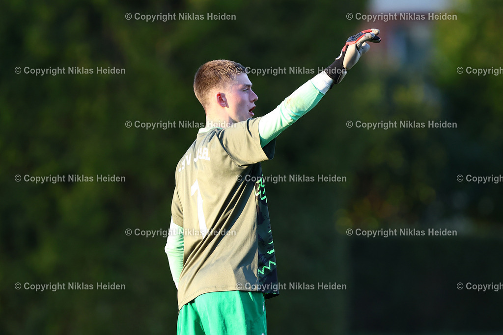 NH_SVHalstenbekRellingen_TSVSasel_OberligaHamburg_08042025 | #1 Bruno von Schönermark (SV Halstenbek-Rellingen)Fußball I Herren I Gamesright Oberliga Hamburg I Saison 2024-2025 I  30. Spieltag I SV Halstenbek-Rellingen - TSV Sasel I 08.04.2025 I Jacob-Thode-Platz