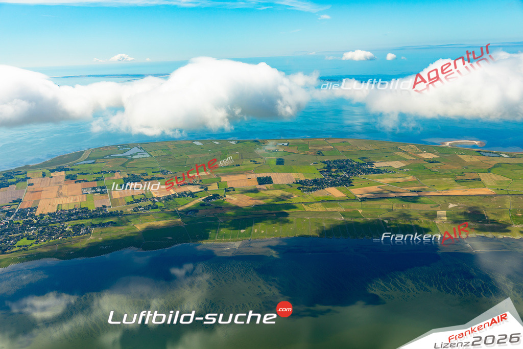 Die Luftaufnahme Archsum - Sylt wurde 2022 vom Flugzeug aus (keine Drohne) erstellt. Hohe Auflösung -für große Poster und Wandbilder geeignet - Garantiert!