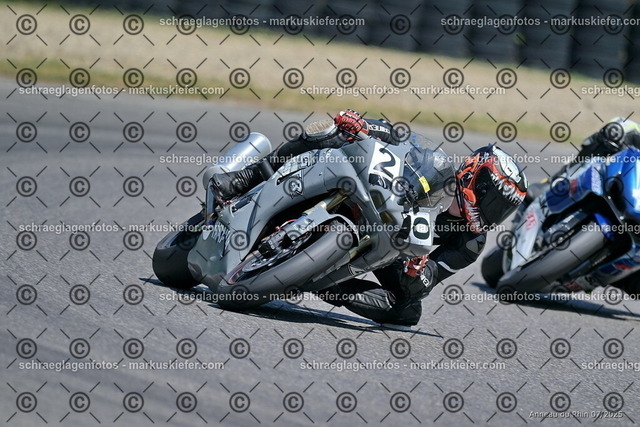 25bt04-0986 | markuskiefer.com - Realisiert mit Pictrs.com