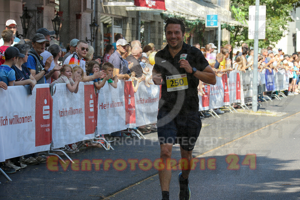 250621_1041_EX1_2118 | Sportfotografie im Rhein-Sieg Kreis, Köln, Bonn, NRW, Rheinland Pfalz, Hessen, etc. Unser Tätigkeitsfeld umfasst den Laufsport vom Volkslauf über den Marathon, Duathlon, Triathon bis zum Ultralauf wie Kölnpfad Ultra oder Schindertrail.
