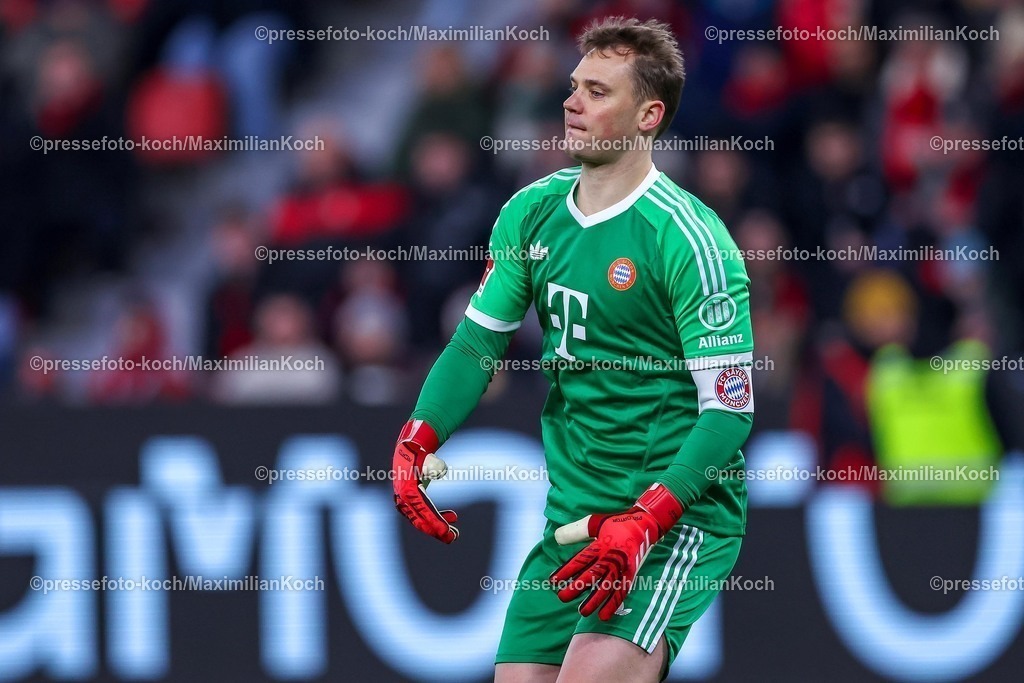 Lev15022501223 | 15.02.2025, Fußball, Bayer 04 Leverkusen - FC Bayern München, 1. Fußball Bundesliga, 22. Spieltag, BayArena, Saison 2024 2025: Torwart Manuel Neuer (FC Bayern #1)DFB regulations prohibit any use of photographs as image sequences and or quasi-video.