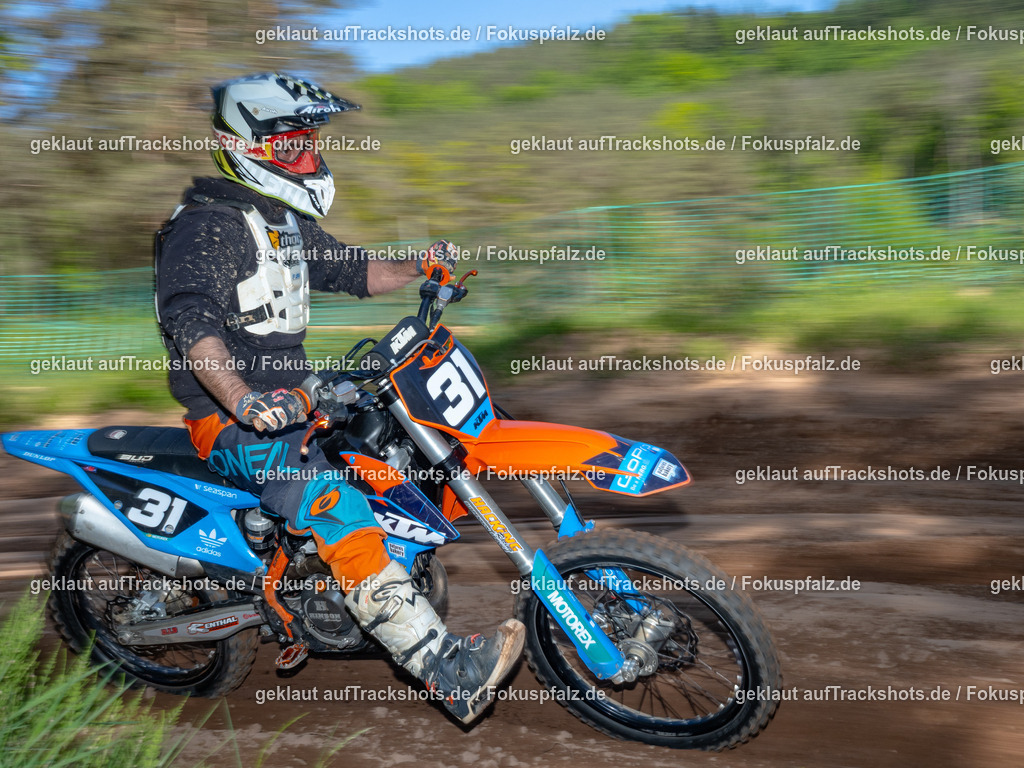 Fischbach-9 | Trackshots.de / Fokuspfalz.de - Realisiert mit Pictrs.com