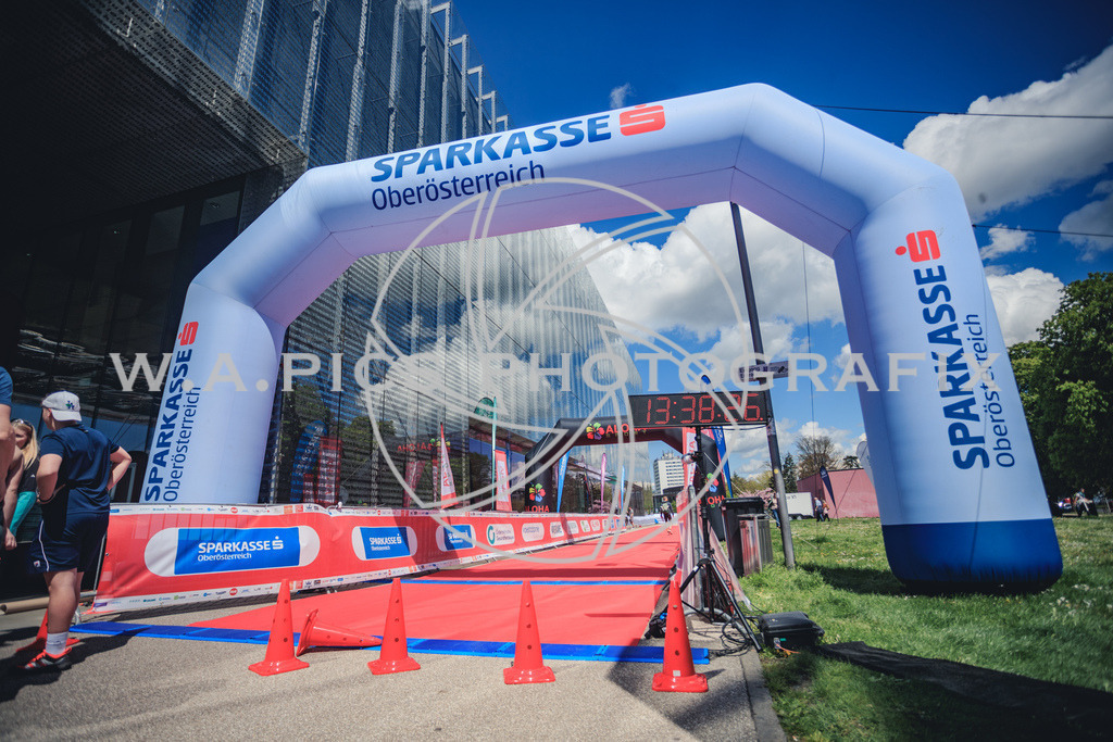 A14I0949 | Sport-,  Presse- und Eventbegleitung!
Contact me !
