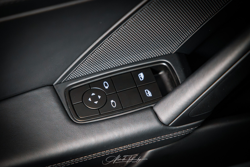911 GT3 Touring Arlogrünmetallic | Entdecken Sie die faszinierende Welt von Alexander Tschuncky Arts: Kreative Fotografie, atemberaubende Automobilkunst und hochwertiger Bilderdruck. Lassen Sie sich inspirieren! - Realisiert mit Pictrs.com