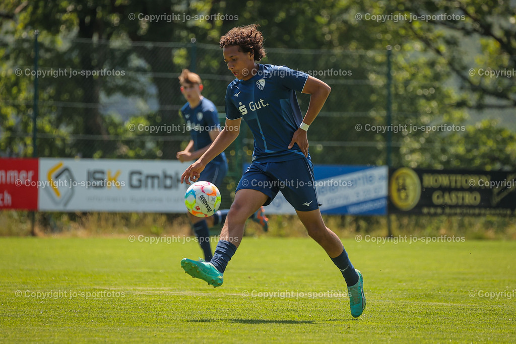 BQ3I4317 | 17.06.2023; Testspiel; Rasenplatz Offdilln; VfL Bochum U17 - Eintracht Frankfurt U17; Ergebnis: 3:1 (1:1)