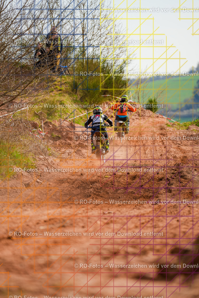 1 2 Lauf Mernes-131 | Sportfotografie von RO-Fotos: Motorsport, Motocross, Enduro, Laufveranstaltungen und Triathlon. Professionelle Fotos von Sportlern und Events. - Realisiert mit Pictrs.com