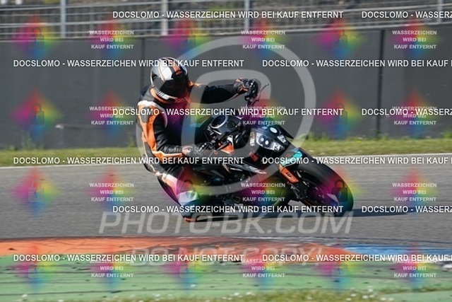 2022_05_09_PBK_25392 | Sportfotografie; SlowMotion; Video; Rennstrecke; Hafeneger; RSE; Speer; Trackday; Motorsportarena; Hockenheimring; Brno; Most; Barcelona; Valencia, Benny; Kaetzmer;