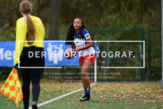 Fußball I Juniorinnen I Saison 2025-2026 I Regionalliga Nord I 7. Spieltag I Hamburger SV U17 - SpVg Aurich U17 I 02894 | Der Sportfotograf. - Realisiert mit Pictrs.com