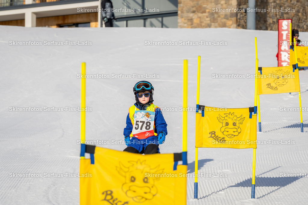 SRF_12.12.2025 0179 | SRF_12.12.2025 0179 - Realisiert mit Pictrs.com