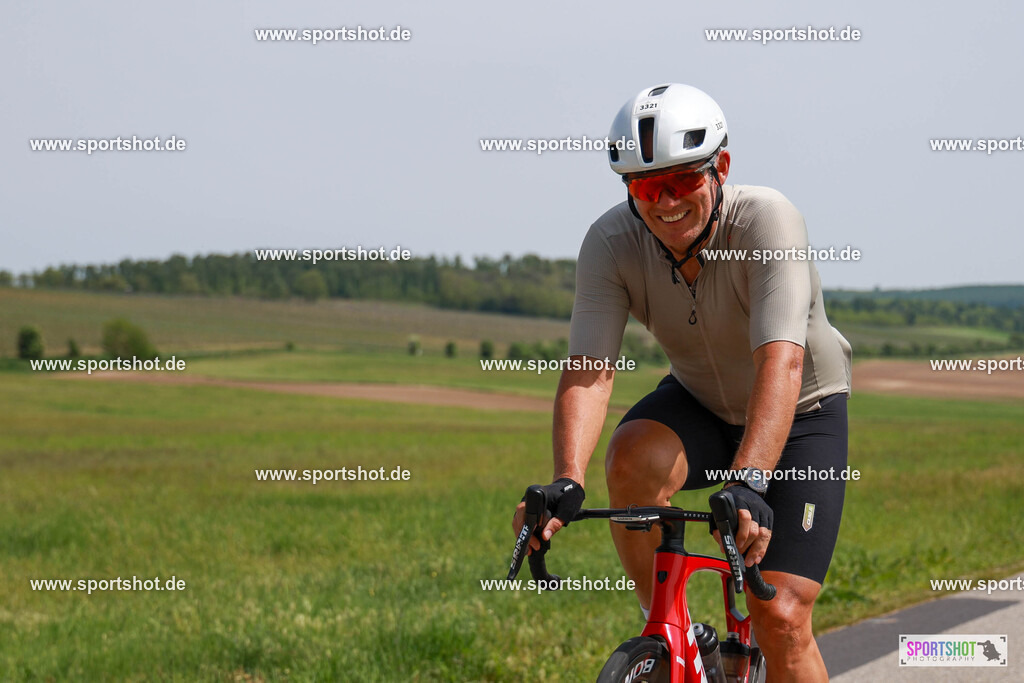 7Z2A2631 | Neusiedler See Radmarathon 2025 #neusiedlerseeradmarathon #yourpictrs #sportshot_your_pictrs @Sportshotphotography Copyright:www.sportshot.de