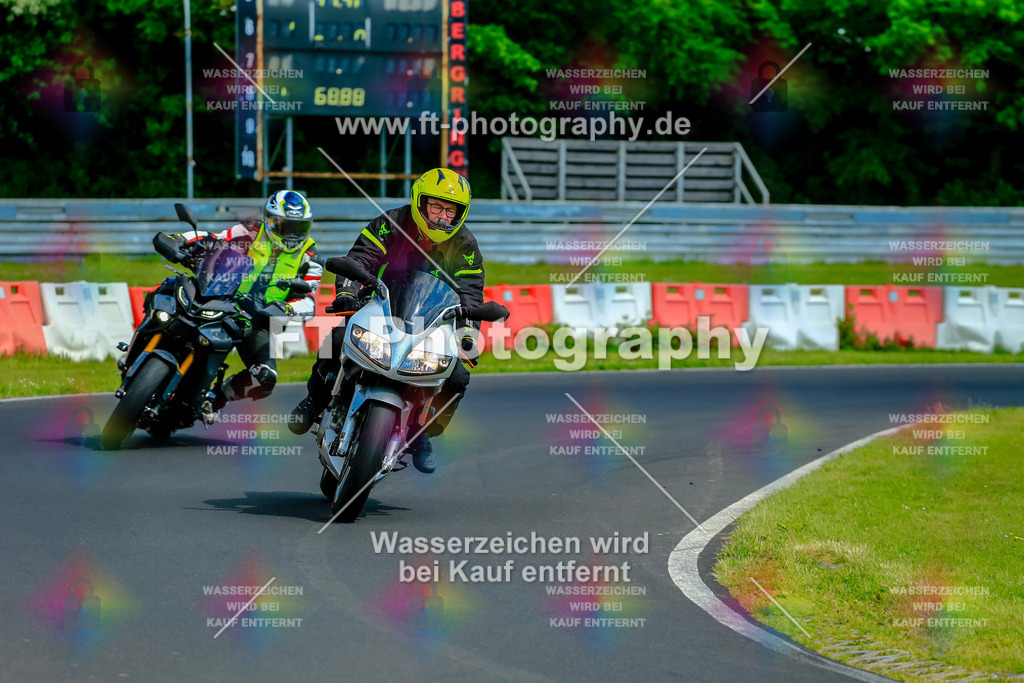 _NBG4825 | Hier findet Ihr Bilder von Touristenfahrten auf der Nürburgring Nordschleife oder von anderen Veranstaltungen die ich besucht habe. Viel Spass beim Durch Schauen 