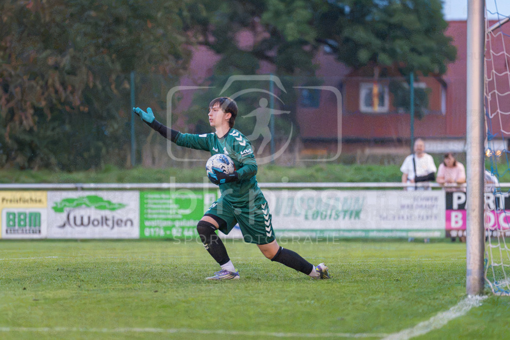 _DSC7001 | Professionelle Fußball- und Sportfotografie. Spielbilder online ansehen und kaufen – Einzelbilder oder komplette Galerien in hoher Qualität.