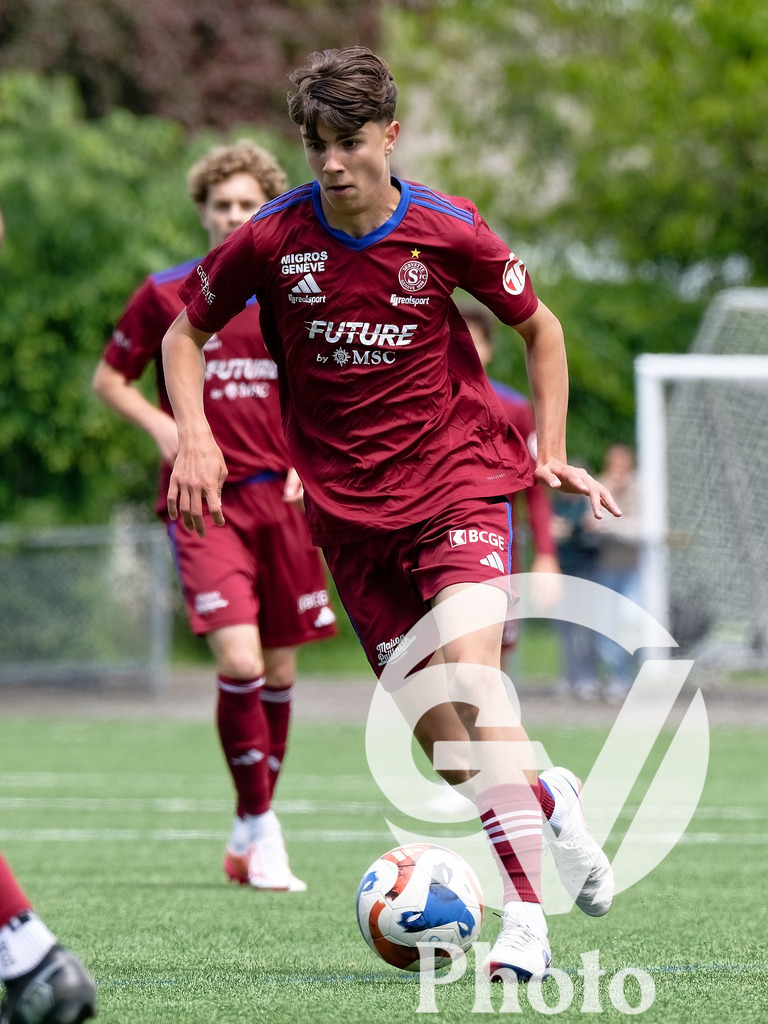 Servette M16  v Bâle M16  - Quarts de finale retour des playoffs de M16 Elite | Geneva, Switzerland - May 16 : during the Quarts de finale retour des playoffs de M16 Elite  match between Servette M16  and Bâle M16  at Stade de Balexert  on May 16 , 2026 in Geneva, Switzerland.