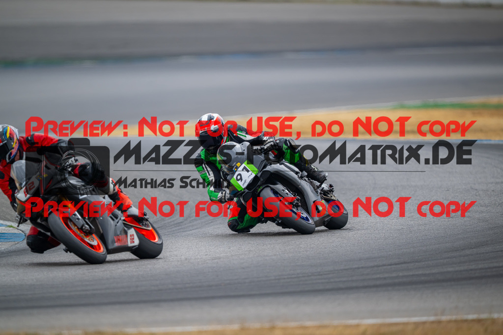 MaZZes-Fotomatrix-20260809-579003 | R1
