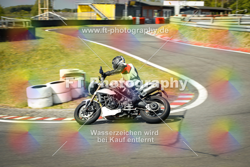 OBK_Mai_Volker_Adam-10615 | Hier findet Ihr Bilder von Touristenfahrten auf der Nürburgring Nordschleife oder von anderen Veranstaltungen die ich besucht habe. Viel Spass beim Durch Schauen 
